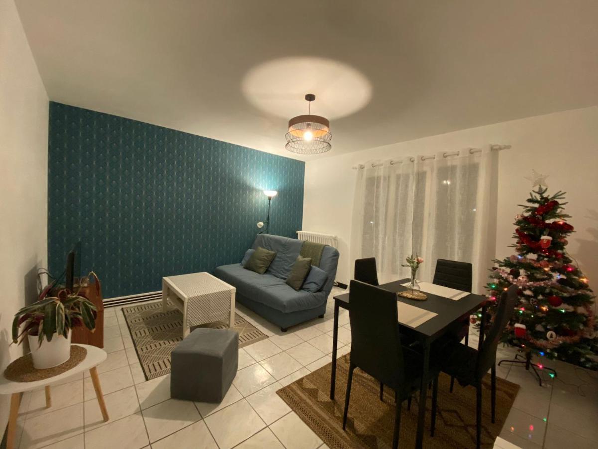 Appartement Cosy Pres De La Gare Avec Parking Saint-Pierre-des-Corps Bagian luar foto