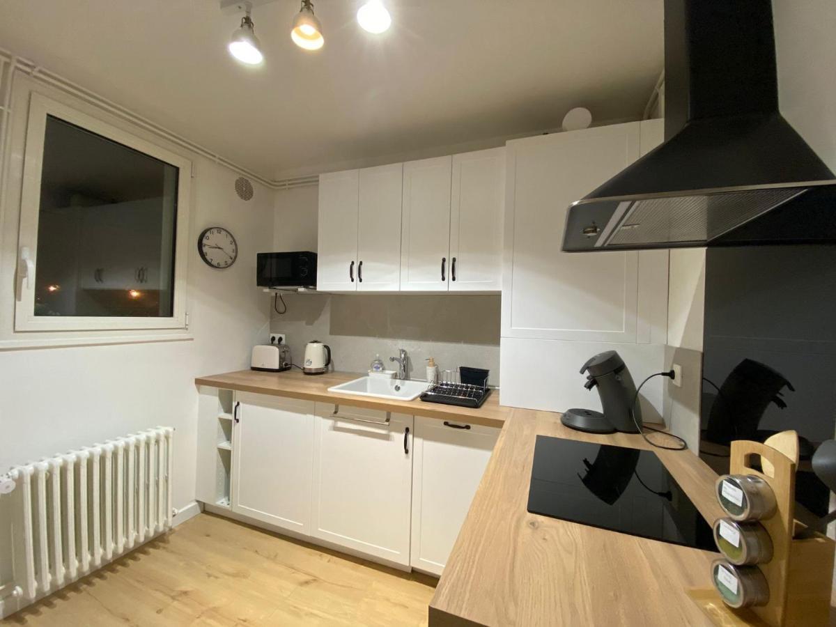 Appartement Cosy Pres De La Gare Avec Parking Saint-Pierre-des-Corps Bagian luar foto